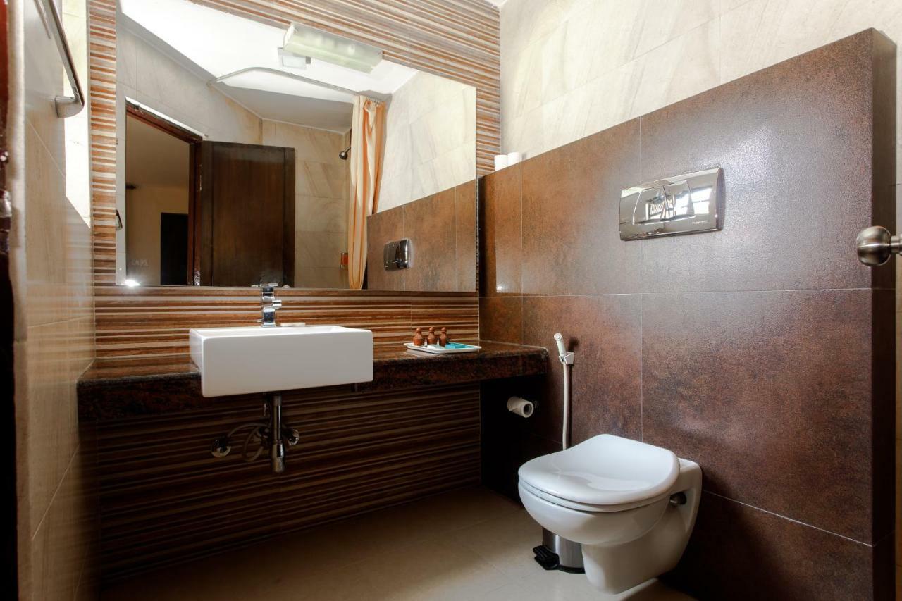 เดอะ เลคไซด์ รีทรีท Hotel โพคารา ภายนอก รูปภาพ