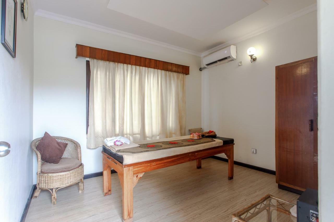 เดอะ เลคไซด์ รีทรีท Hotel โพคารา ภายนอก รูปภาพ